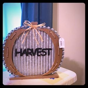 Harvest decor